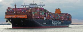 Hapag and India Plan Cooperation for Reflagging Ships, Recycling, and Ports