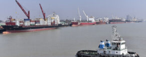 Lighter vessels ordered to leave Chattogram port limit within 72 hours