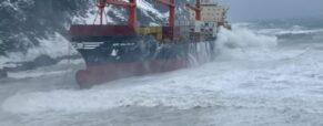 Salvors struggle to refloat MSC boxship off Newfoundland