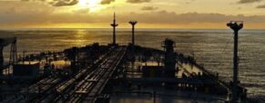 Chevron Unloads Venezuelan Crude at U.S. Ports as Enforcement Tightens
