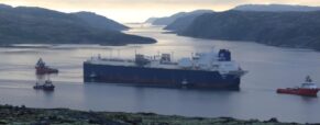 Russia’s Arctic LNG ‘Shadow Fleet’ Gains Steam With Rare Winter Double Ship-to-Ship Transfer