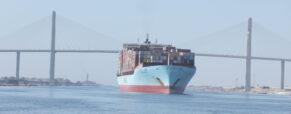 US-Flagged Maersk Denver Transits Red Sea as Carrier Tests Suez Comeback