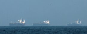 Greek, Indian Tankers U-Turn Before Hormuz Amid Reopening Doubt